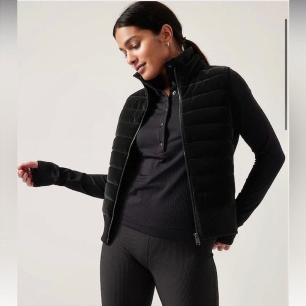 Athleta Hanover Hybrid Vest Black Velvet Front Sweater Knit Sides Large